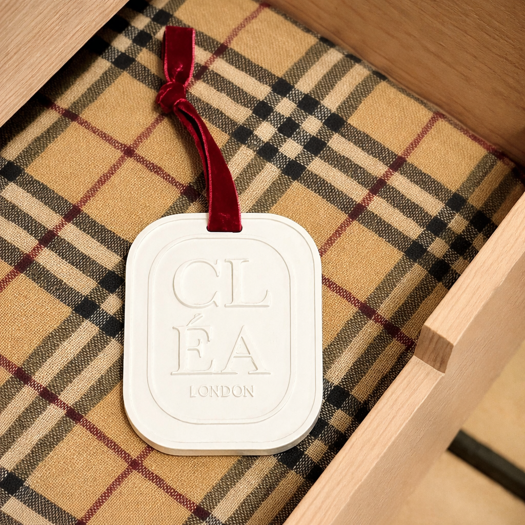 Velvet Rose. Wardrobe Medallion